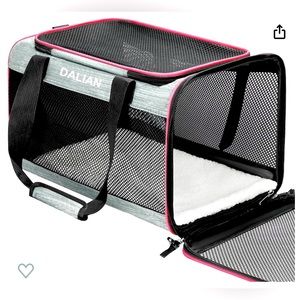 Cat ​Soft-Sided Carriers, Airline Approved Pet Carrier for Travel